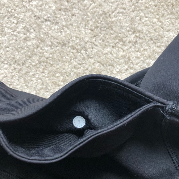 LULULEMON LEGGINGS *sold* - Picture 7 of 7